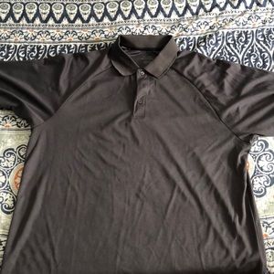 Short sleeve gray golf shirt